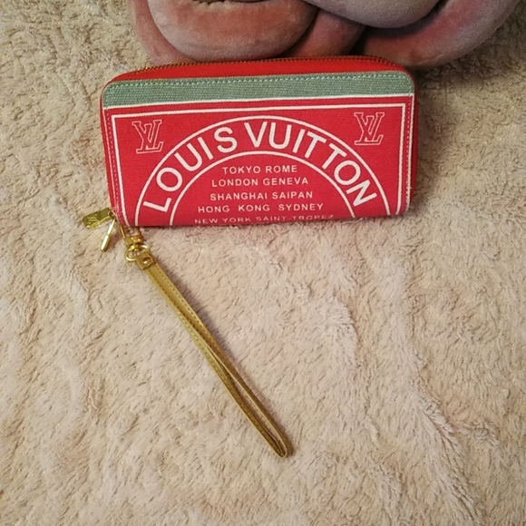 Designer WannaBe Handbags - Fun LV  Double Zip Wallet